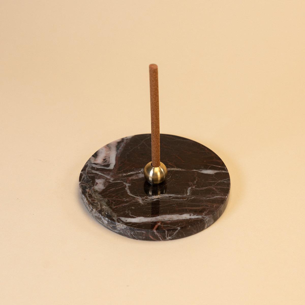Golden Cherry Stick Tütsülük yakın çekim - Chappal