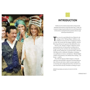 Little Book of Issey Miyake ikinci görsel - Chappal