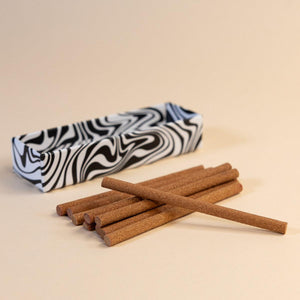 Namaste Stick Tütsü yakın çekim - doğal huzur aroması - Chappal