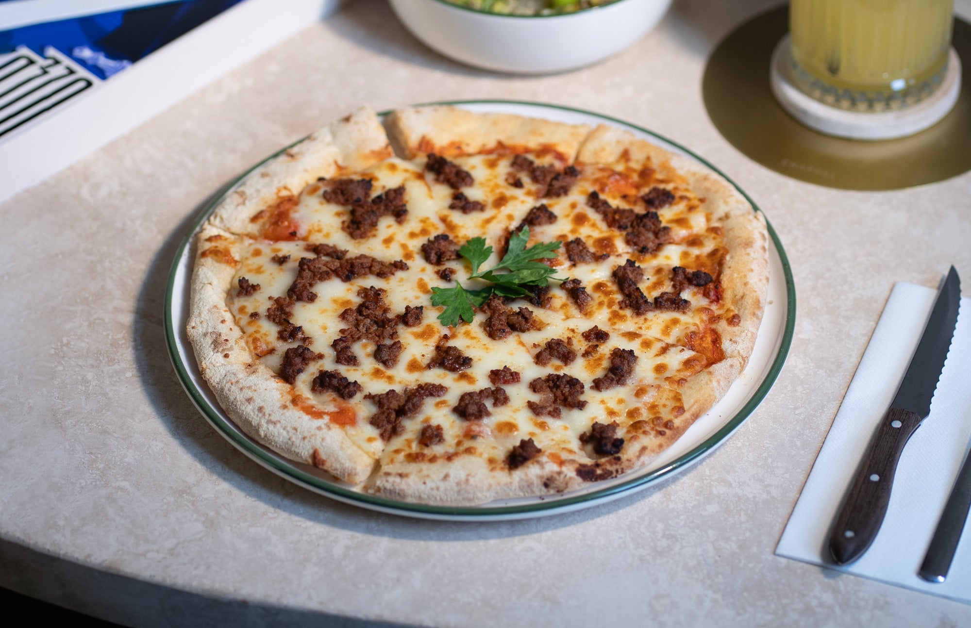 Pizza Bolognese
