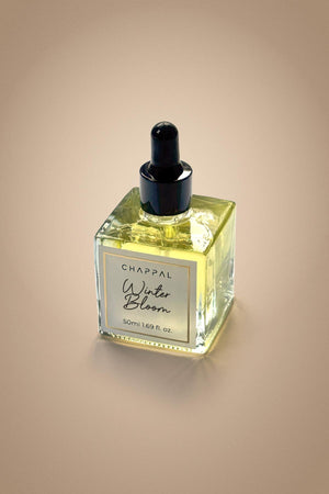 Scent Book Winterbloom yakın çekim - Chappal