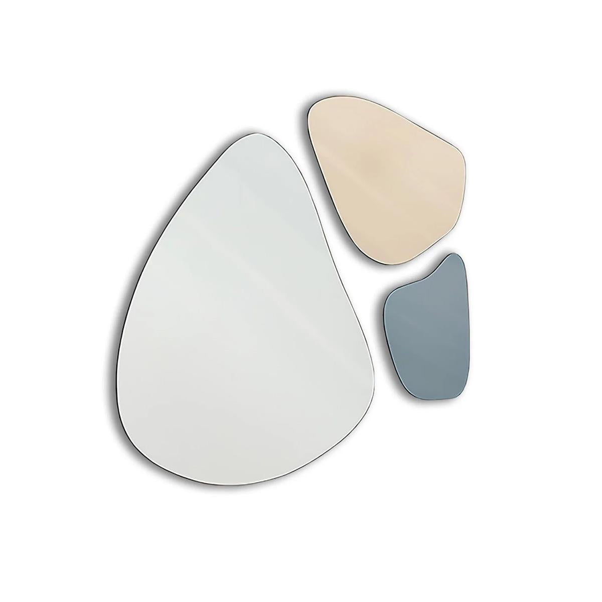 Tre Ayna yakın çekim - Chappal